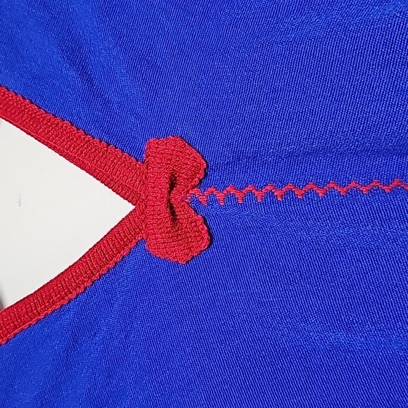 Guarda Pampas Inca poncho, red blue yellow, v-neck, fringe, feels like wool - Picture 3 of 8